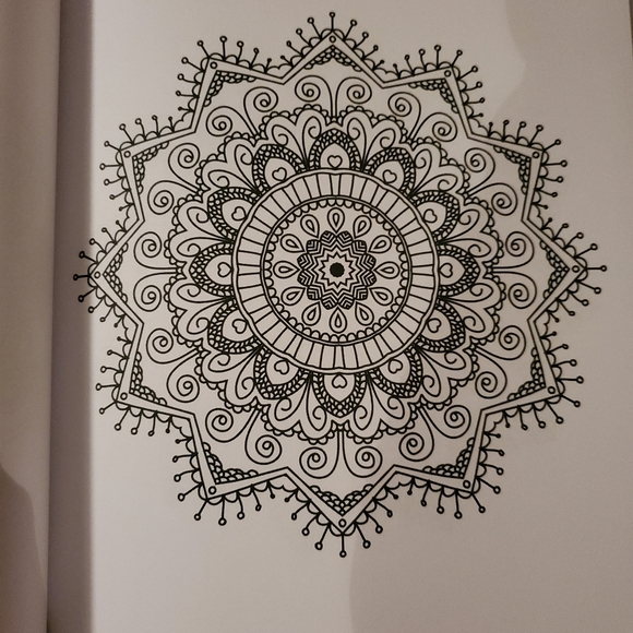 Adult Coloring Book (Mandala) - Picture 2 of 4
